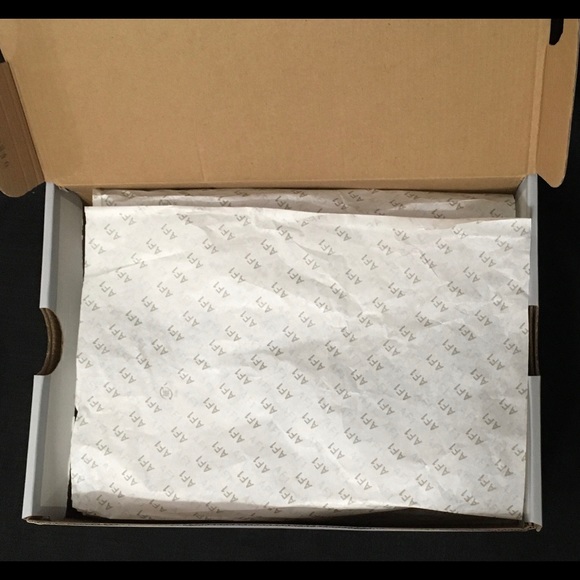 Nike Air Force 1 LE - Picture 10 of 12